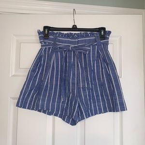 HIGH-WAISTED TIE-FRONT SHORTS